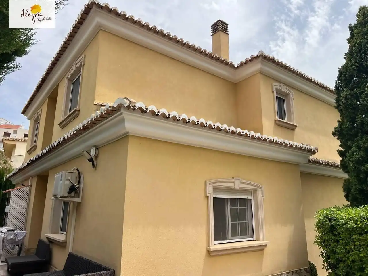 Vista exterior de Casa o chalet en venta en Cullera con Aire acondicionado, Calefacción y Jardín privado