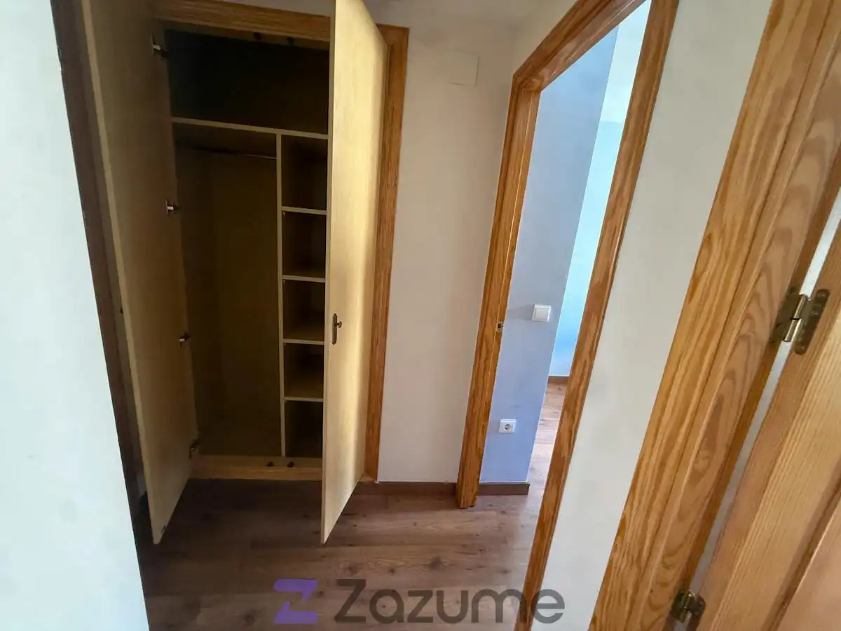 Wohnung zur Miete in Alicante / Alacant mit Heizung, Möbliert und Ofen