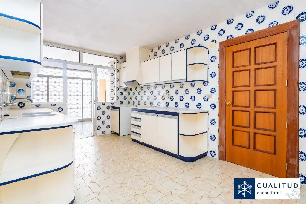 Cocina de Piso en venta en Castellón de la Plana / Castelló de la Plana con Balcón