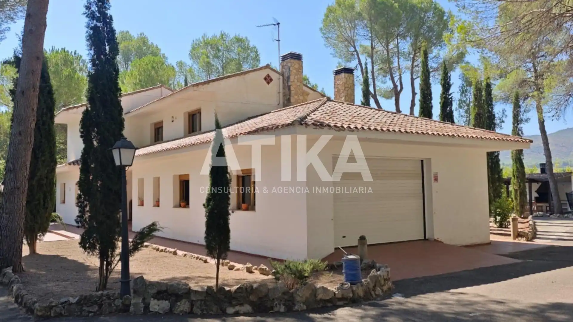 Exterior view of Houses for sale in Ontinyent  with Air Conditioner, Heating and Private garden