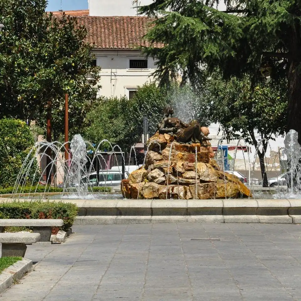 Vista exterior de Casa o xalet en venda en Don Benito amb Terrassa