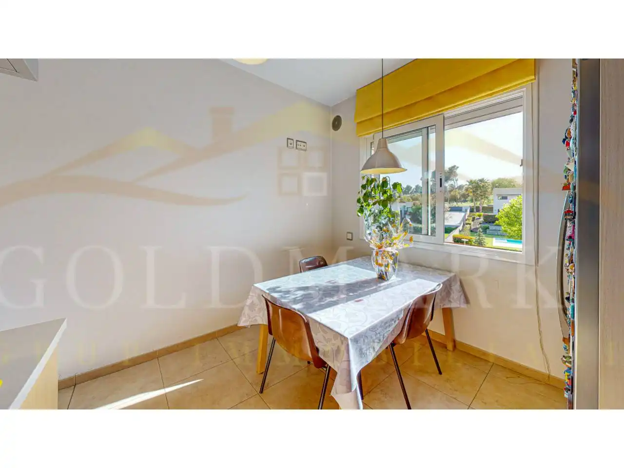 Menjador de Casa o xalet en venda en Sabadell amb Aire condicionat, Jardí privat i Terrassa