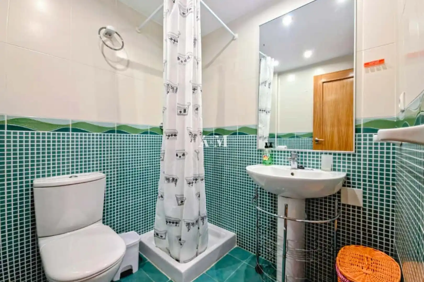 Badezimmer von Dachboden zur Miete in Orihuela mit Klimaanlage, Heizung und Terrasse