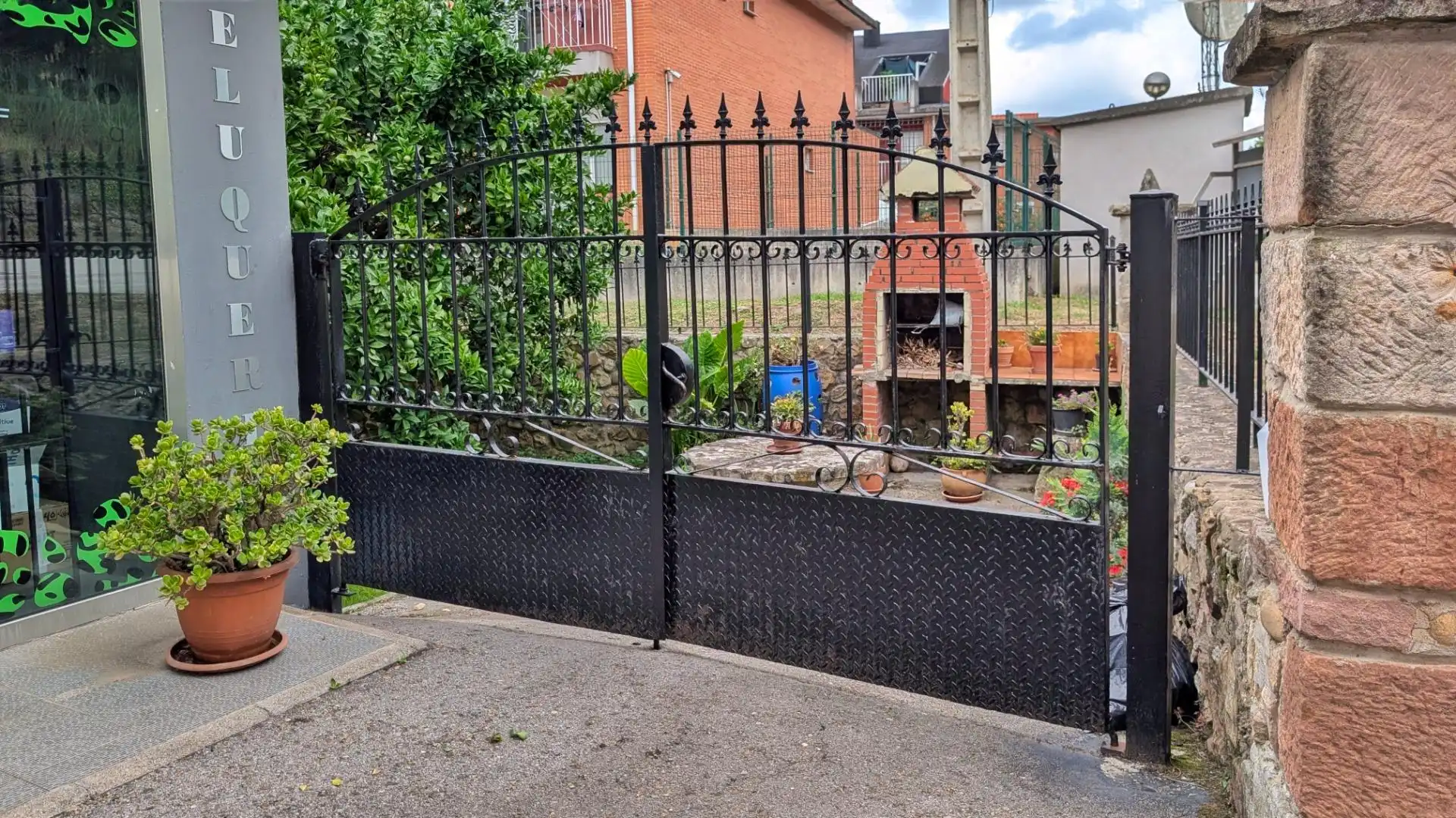 Exterior view of Houses for sale in Piélagos  with Heating, Terrace and Balcony