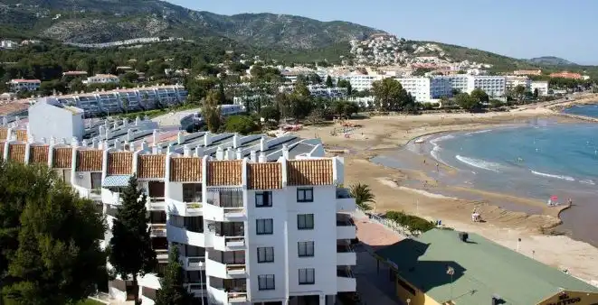 Vista exterior de Apartament en venda en Alcalà de Xivert amb Aire condicionat, Terrassa i Balcó