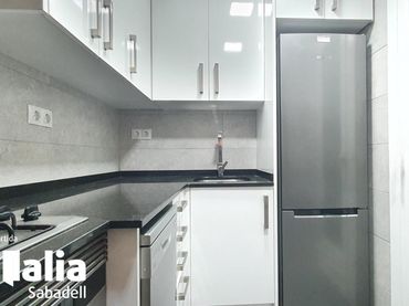 Wohnung mit Balkon zum Verkauf in Creu de Barberà - Sector Sud