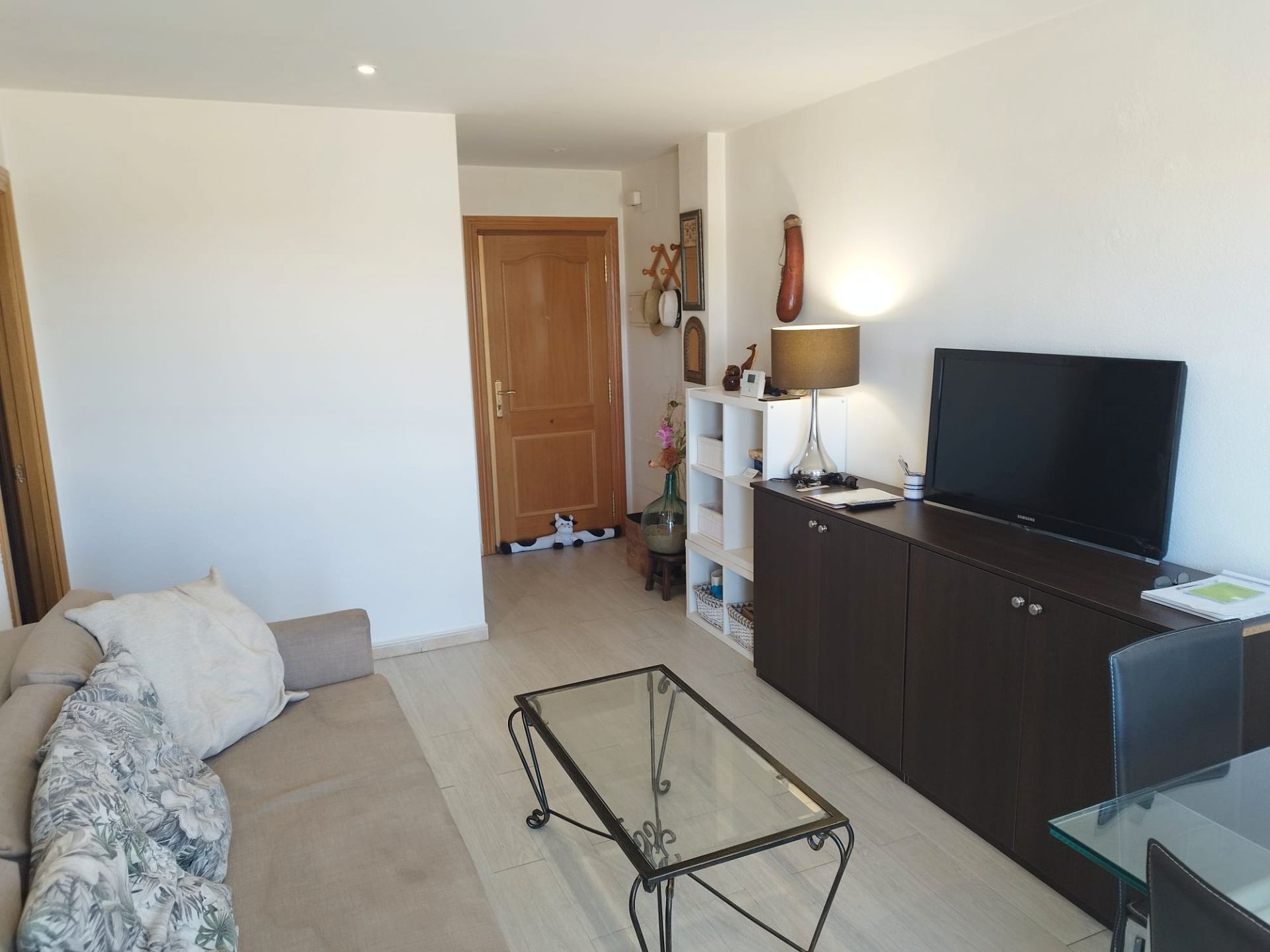 Living room of Flat for sale in Salamanca Capital  with Heating and Parquet flooring