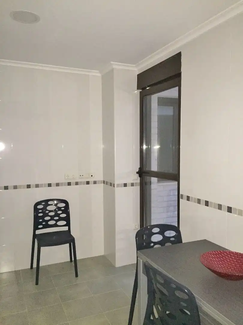 Habitación de Piso en venta en Benavente con Amueblado