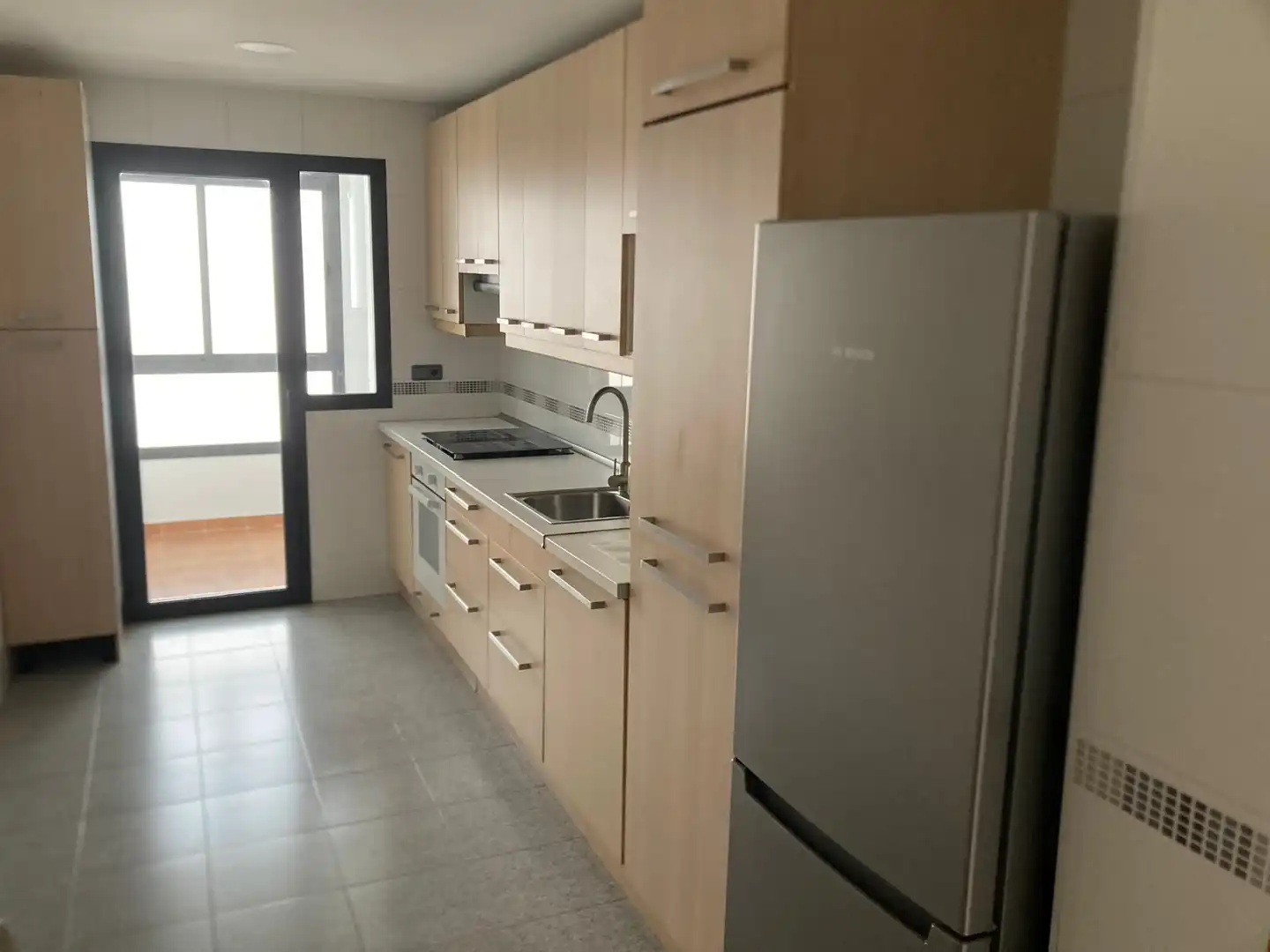 Kitchen of Flat for rent in Argés  with Heating, Terrace and Oven