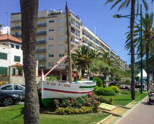 Vista exterior de Apartament en venda en Lloret de Mar amb Aire condicionat, Terrassa i Balcó