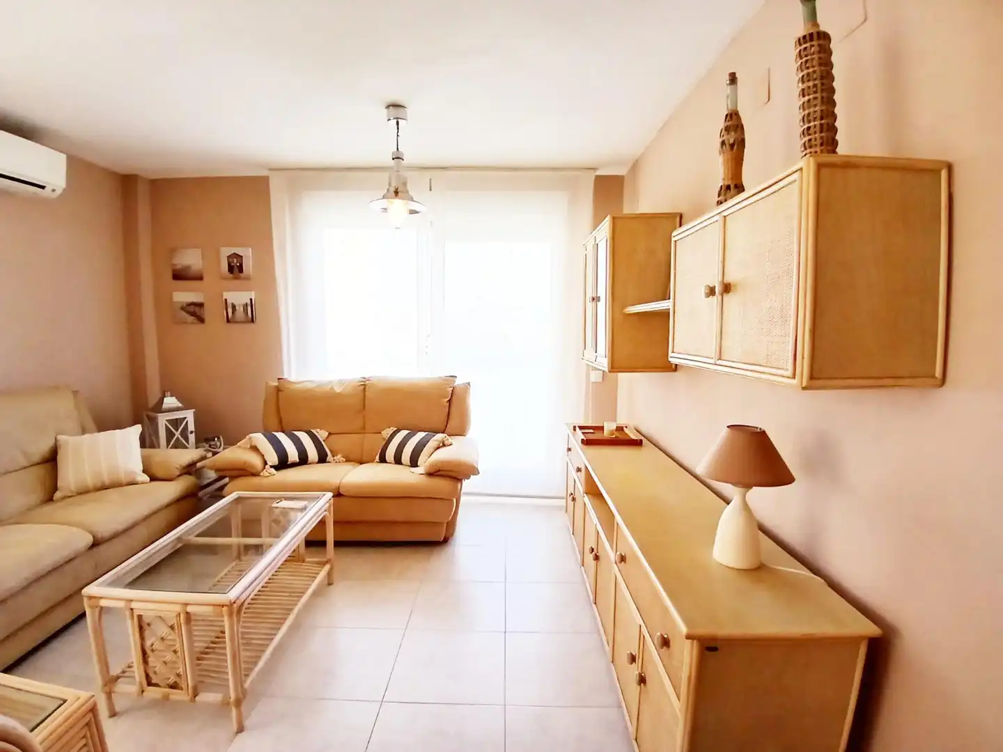 Sala de estar de Apartamento en venta en Oropesa del Mar / Orpesa con Aire acondicionado, Terraza y Amueblado