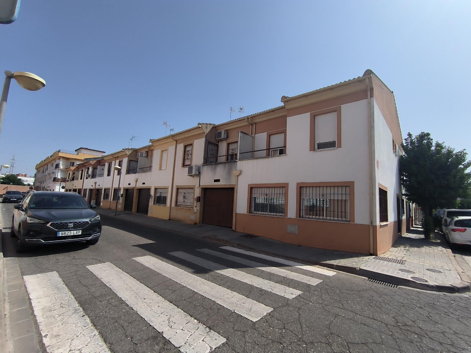 Exterior view of House or chalet for sale in  Córdoba Capital  with Air Conditioner