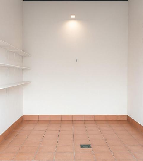 Foto 2 von Garage zur Miete in San Juan del Puerto, Huelva