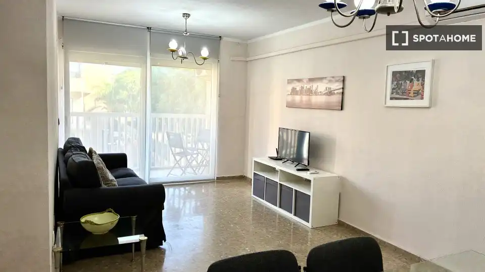 Appartamento con terrazza in affitto a La Patacona
