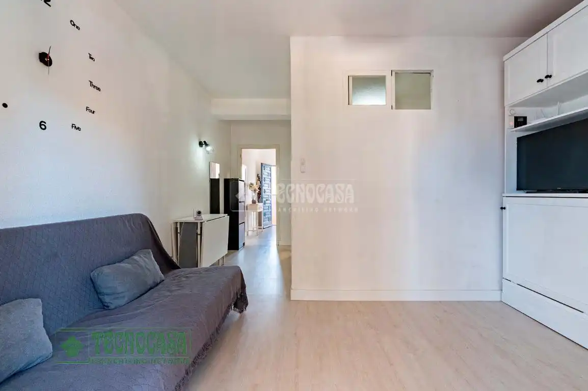 Bedroom of Flat for sale in Roquetas de Mar  with Terrace, Furnished and Alarm