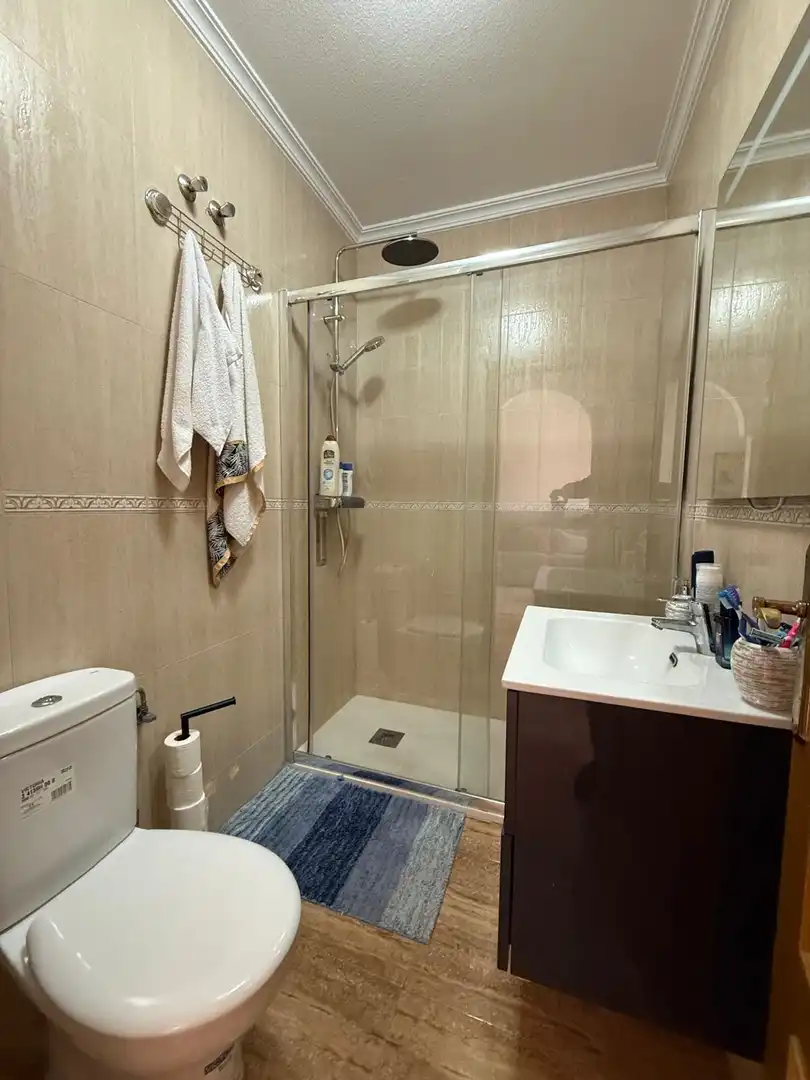 Baño de Apartamento en venta en San Pedro del Pinatar con Aire acondicionado, Terraza y Balcón