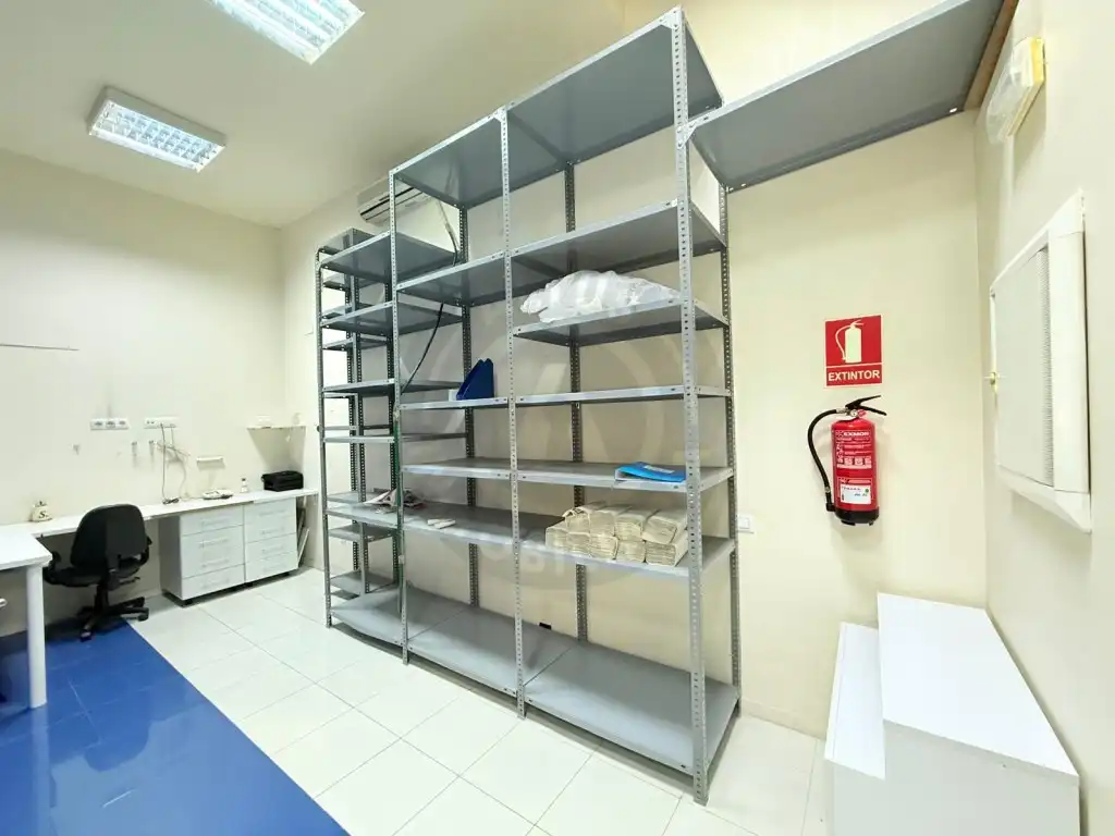 Commercial properties for rent in Cáceres  with Air Conditioner