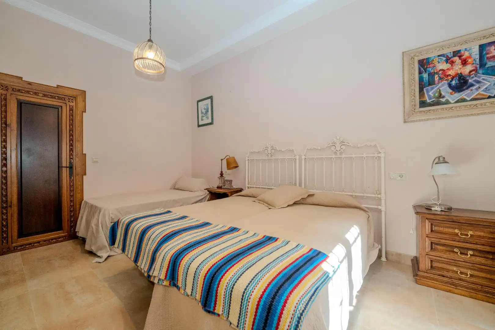 Schlafzimmer von Country house zum Verkauf in Ayamonte mit Klimaanlage, Heizung und Privatgarten