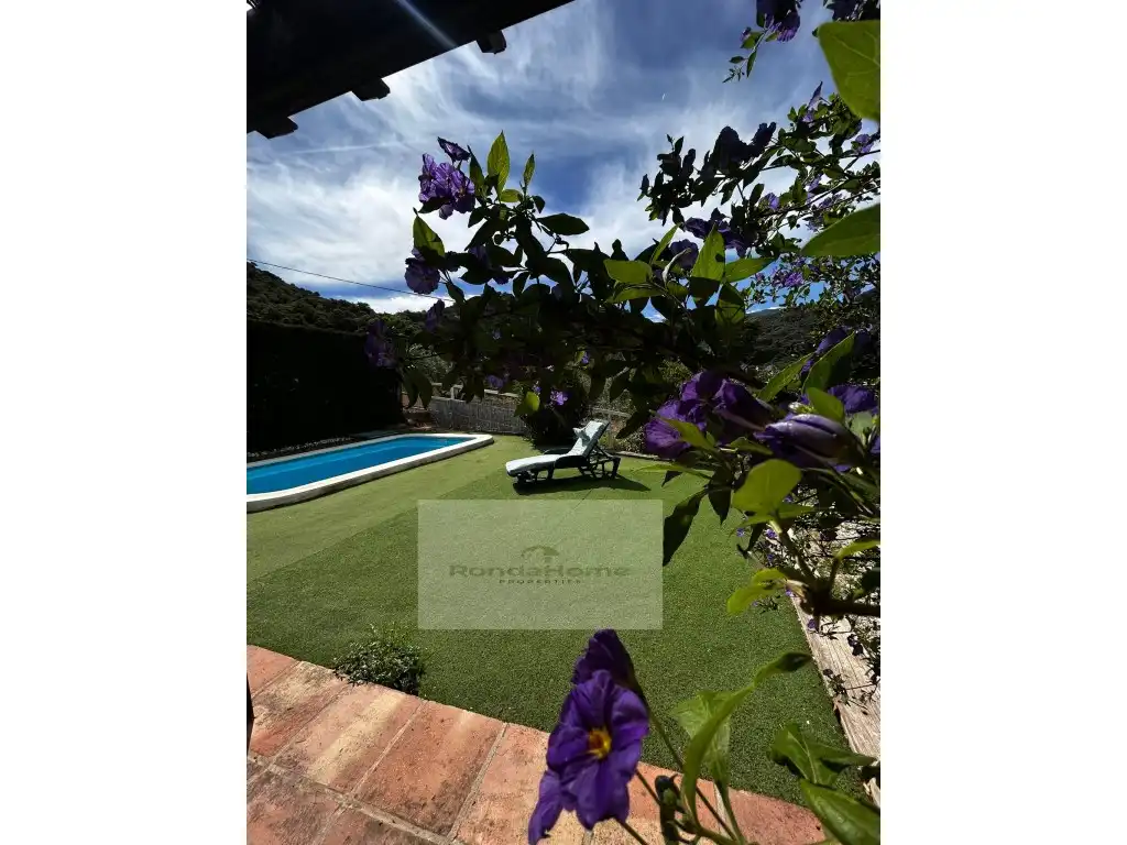 Jardí de Finca rústica en venda en Ronda amb Piscina