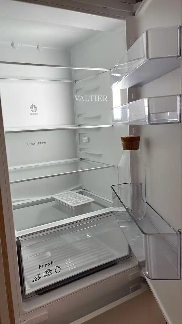 Cuina de Pis de lloguer en Madrid amb Aire condicionat i Moblat