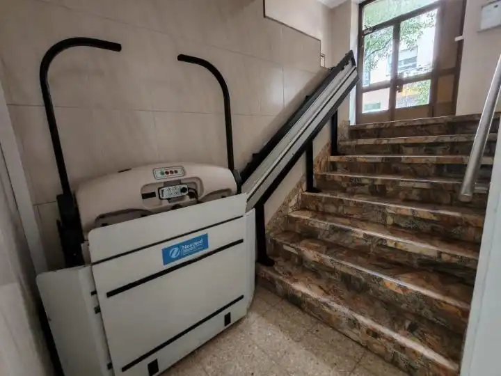 Piso de alquiler en Vigo  con Calefacción y Balcón