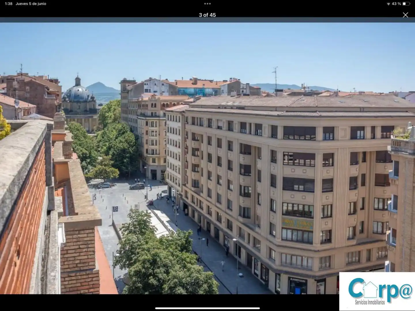 Außenansicht von Dachboden zur Miete in  Pamplona / Iruña mit Heizung, Parkett und Terrasse