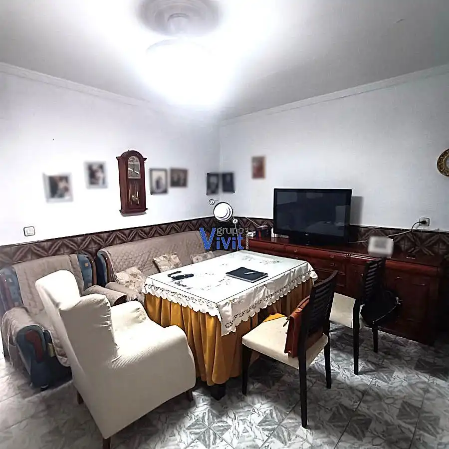 Living room of Houses for sale in Alcalá de Guadaira  with Storage room