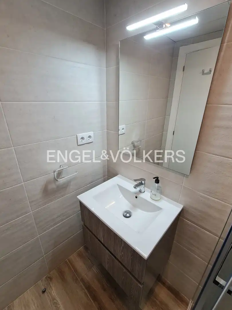 Bathroom of Flat for rent in Alboraya  with Air Conditioner, Heating and Parquet flooring