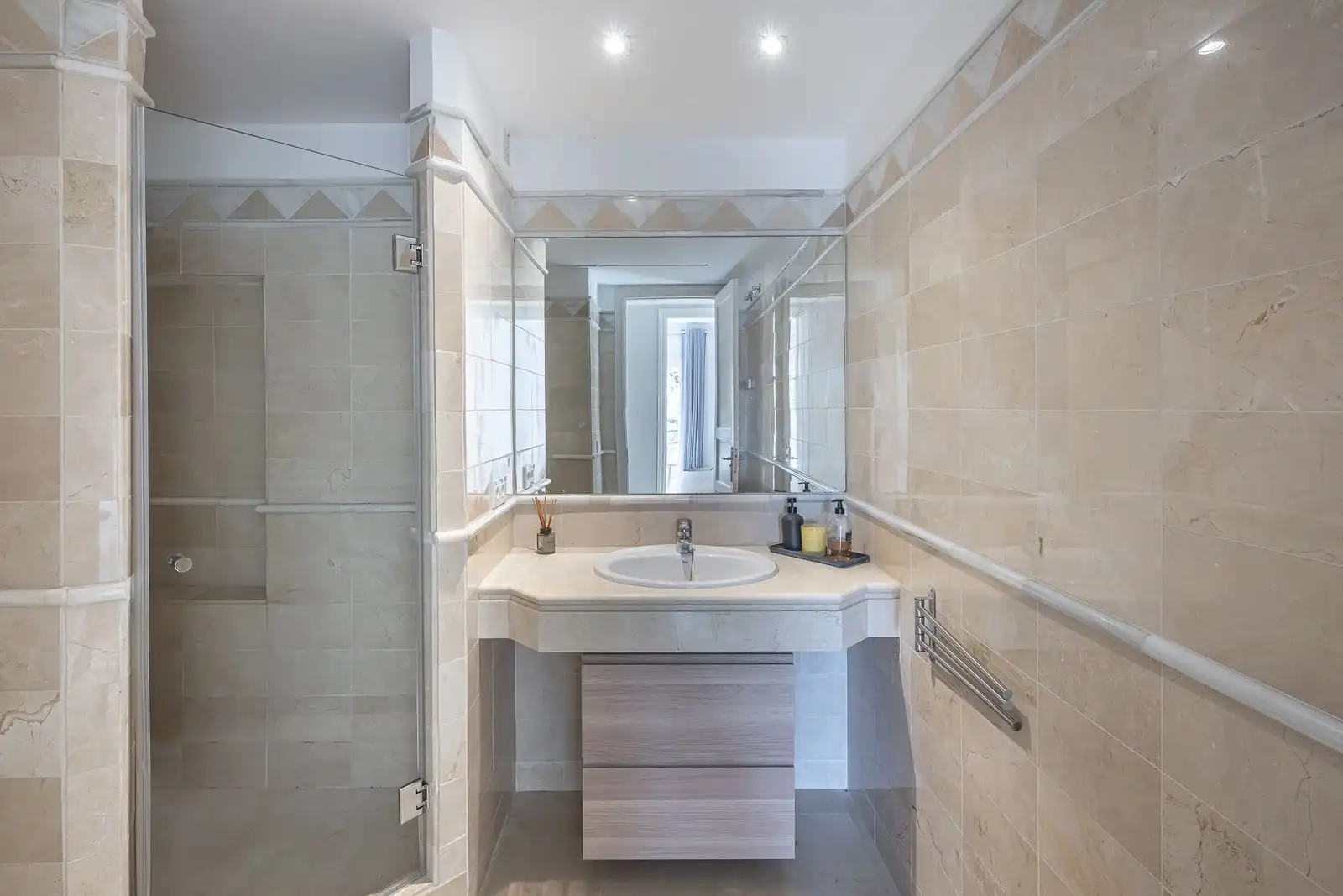 Apartment with pool for sale in Avenida de las Cumbres 9a, imagen 22