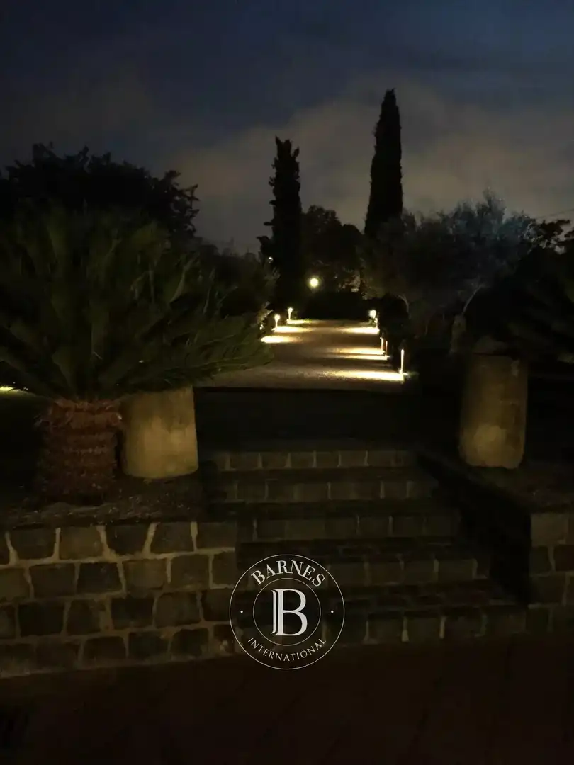 Jardí de Casa o xalet en venda en Santa Susanna amb Aire condicionat, Calefacció i Jardí privat