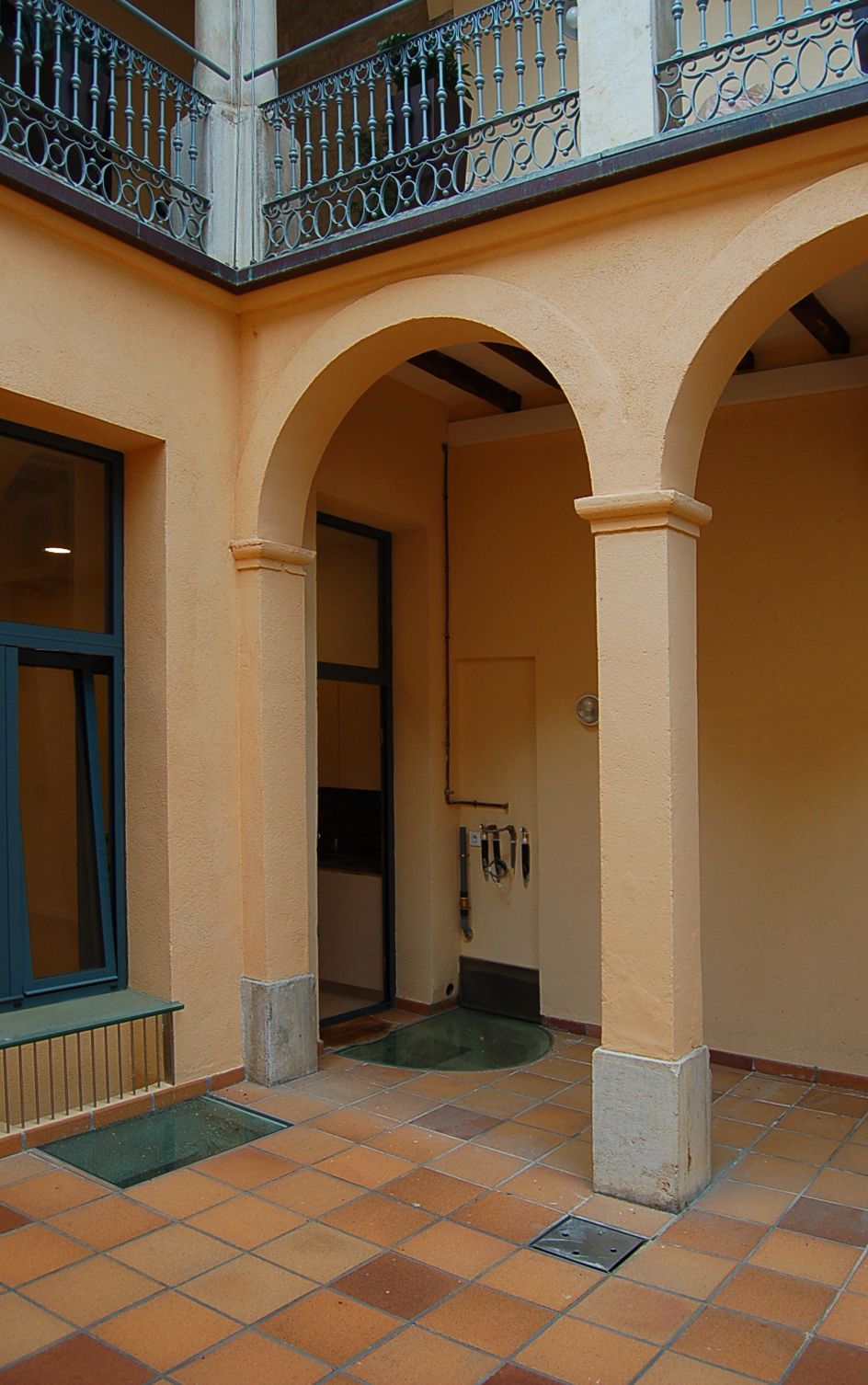 Planta baja for sale in Banyoles  with Air Conditioner, Heating and Terrace