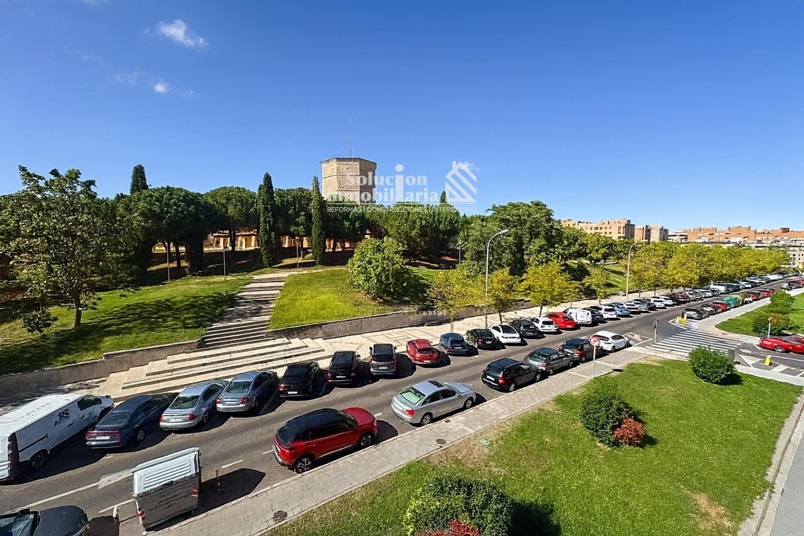 Vista exterior de Pis en venda en Salamanca Capital amb Calefacció i Terrassa