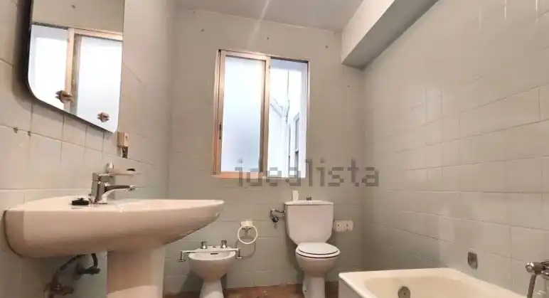 Flat for sale in Avenida de Rodríguez de Viguri, imagen 9