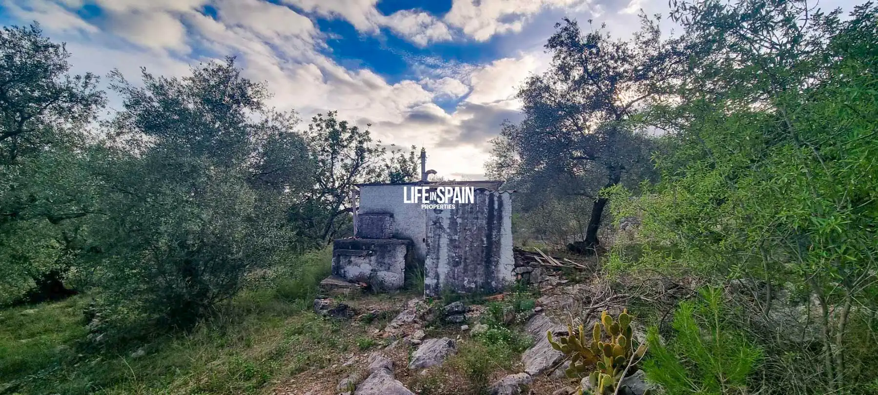 Vista exterior de Finca rústica en venda en Roquetes amb Jardí privat i Piscina