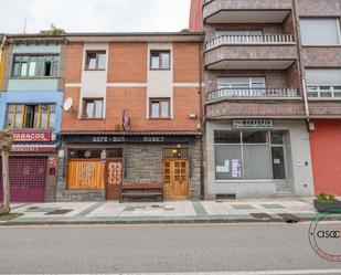 Außenansicht von Wohnung zum verkauf in Riosa mit Heizung, Terrasse und Balkon