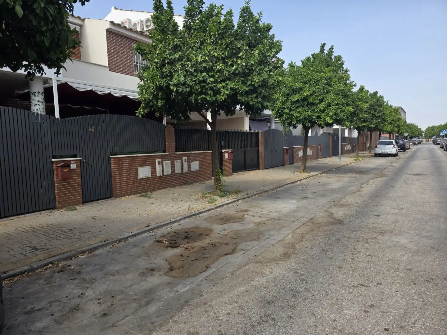 Parking de Casa o chalet en venta en Sevilla con Aire acondicionado, Terraza y Trastero