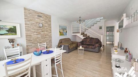 Foto 2 de Casa adosada en venta en Calle Mota, Les Salines, Vinaròs