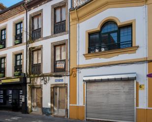 Vista exterior de Edifici en venda en Villaviciosa