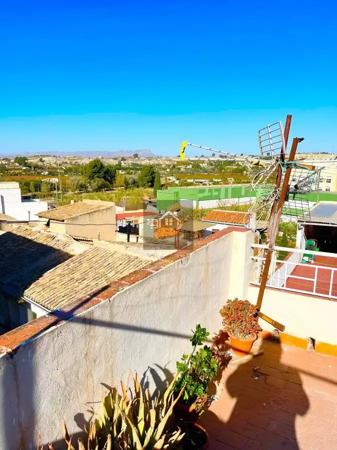 Vista exterior de Casa adosada en venta en Cieza con Terraza