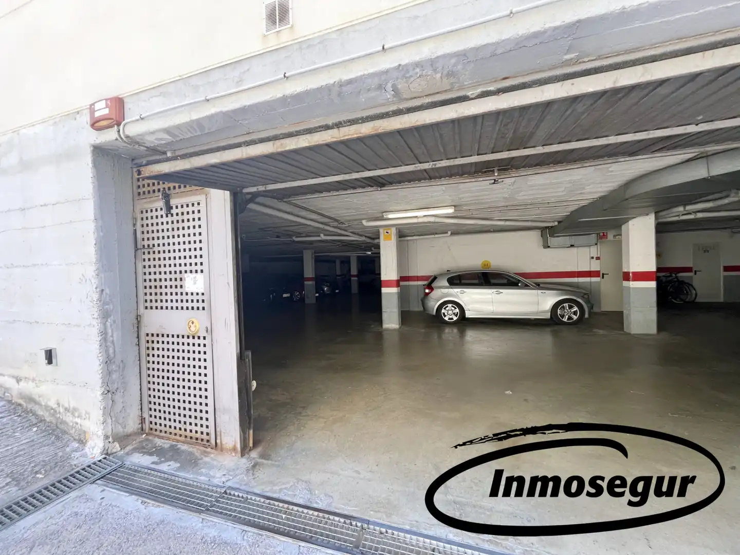 Aparcament de Pis en venda en Salou amb Calefacció, Jardí privat i Terrassa