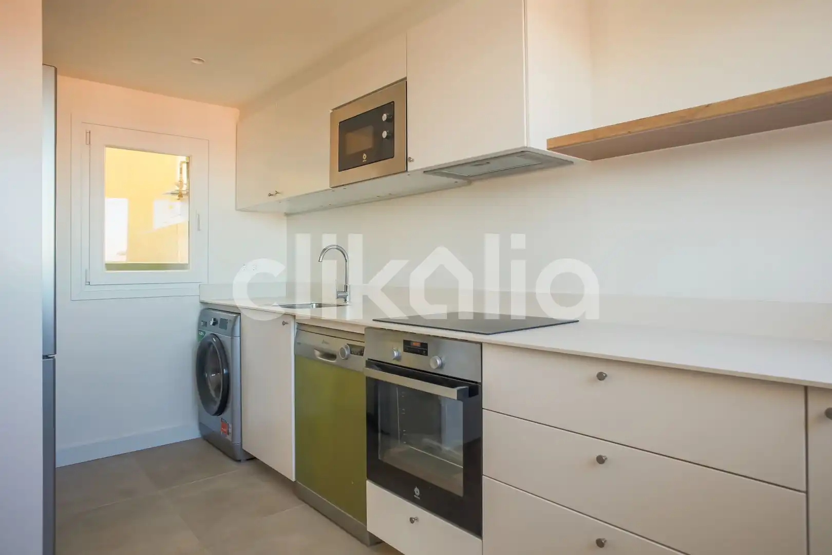 Kitchen of Flat for sale in Madrid  with Air Conditioner and Heating