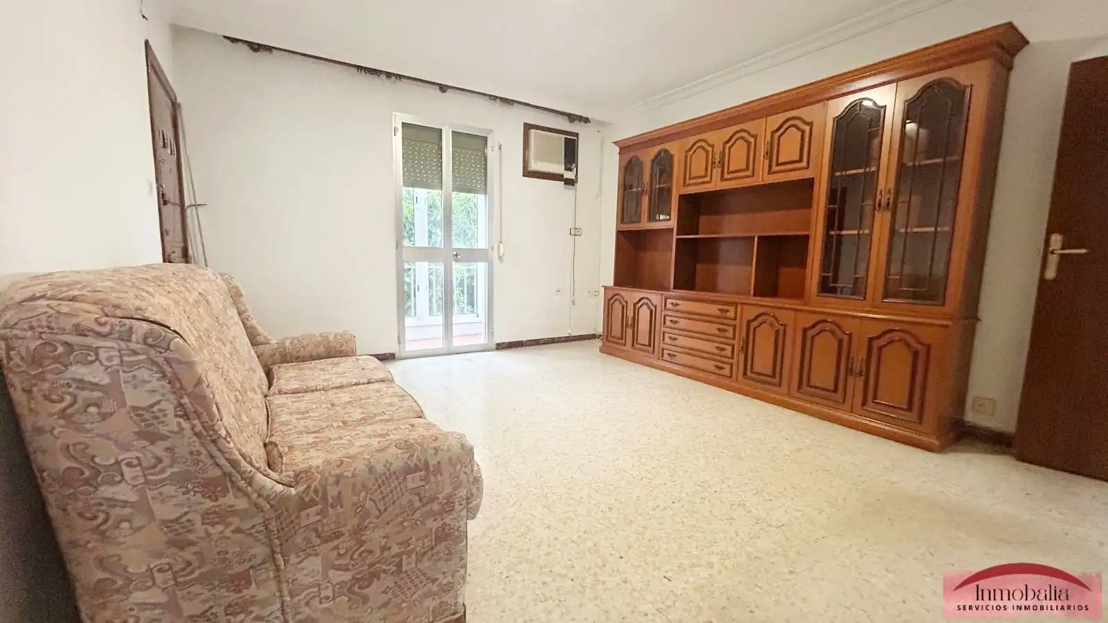 Sala de estar de Piso en venta en Alcalá de Guadaira con Aire acondicionado y Terraza