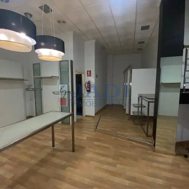 Local comercial en venta en Valdepeñas, imagen 6