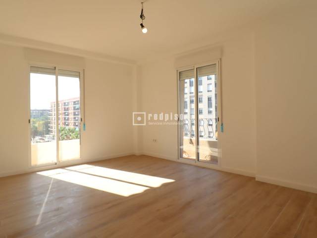 Piso en Alquiler en LUIS OLIAG en Mont-Olivet