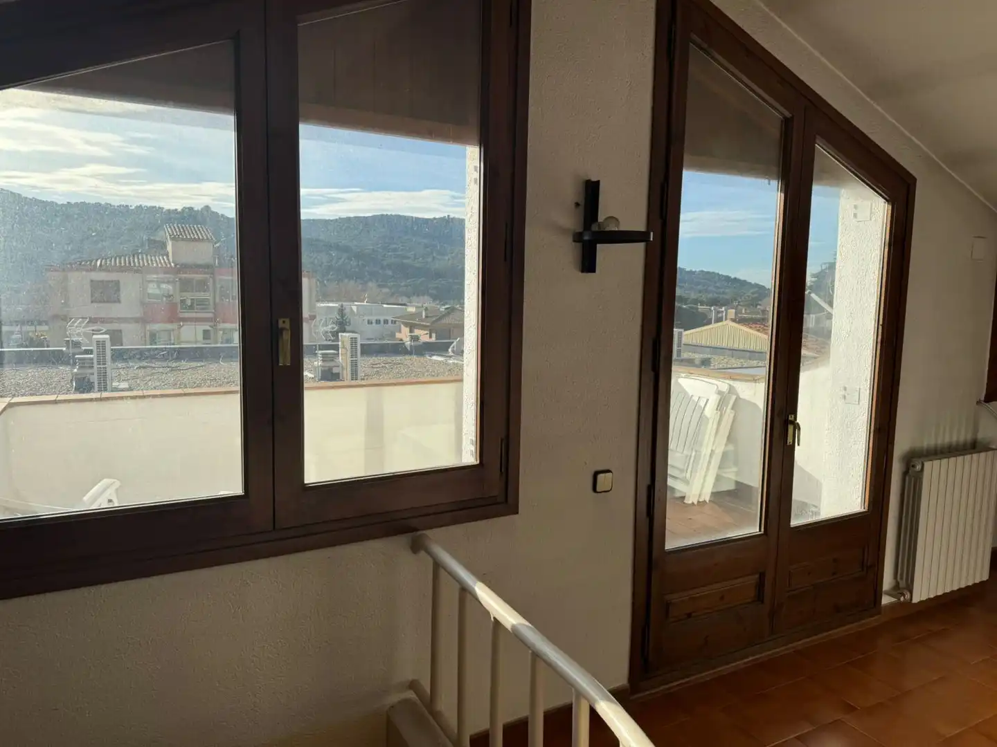 Vista exterior de Edifici en venda en Llinars del Vallès