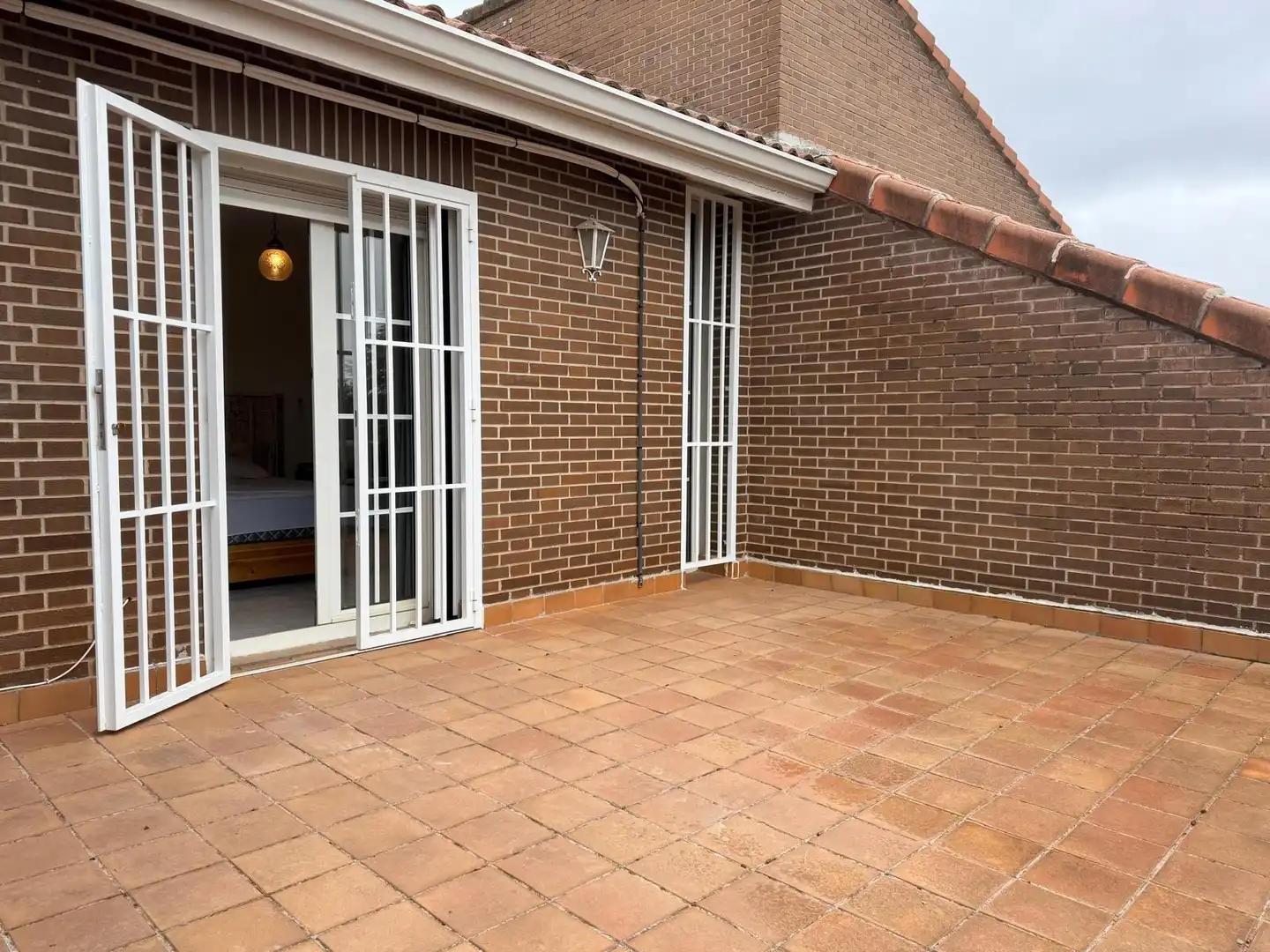 Terrace of Study for rent in Villanueva de la Cañada  with Air Conditioner, Private garden and Terrace