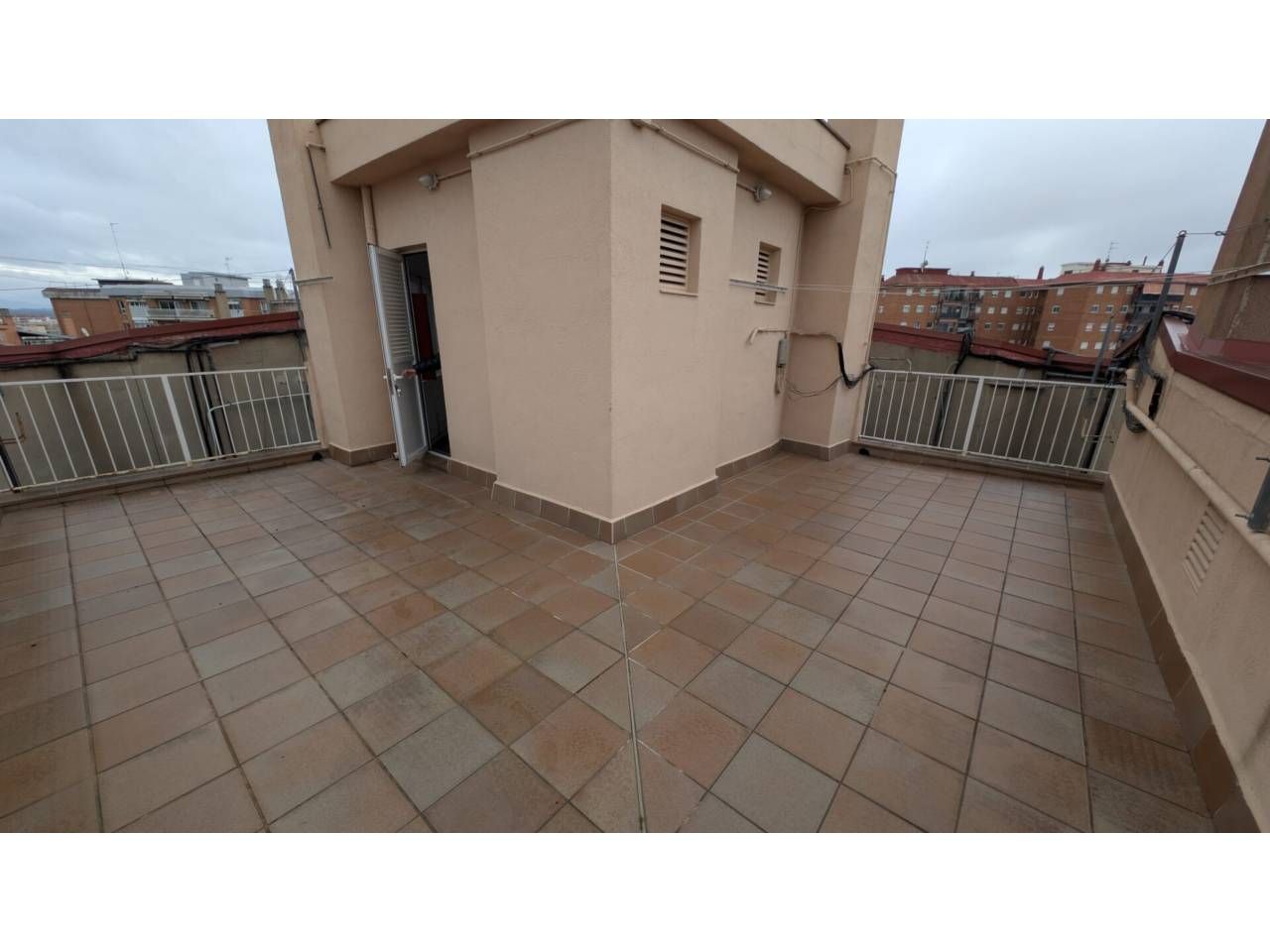 Terrassa de Àtic en venda en Sabadell amb Calefacció