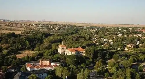 Vista exterior de Finca rústica en venda en Villaviciosa de Odón amb Aire condicionat, Calefacció i Jardí privat
