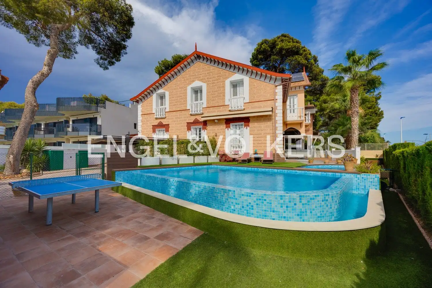 Casa con terraza en venta en Santiago de la Ribera