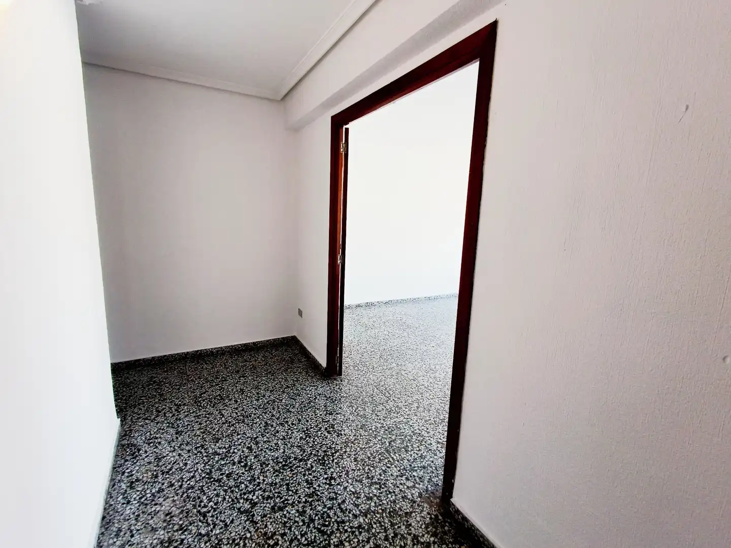 Flat for sale in Alicante / Alacant  with Air Conditioner and Balcony